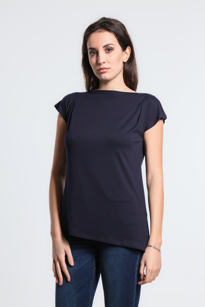 BSS22-409 Navy Kailyn Luxe SS Side Slit Assym Tee