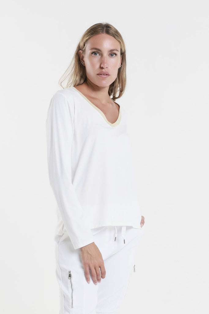 BLS234M 105 Cream Metallic Neck Leslie LS V-Neck Top-2