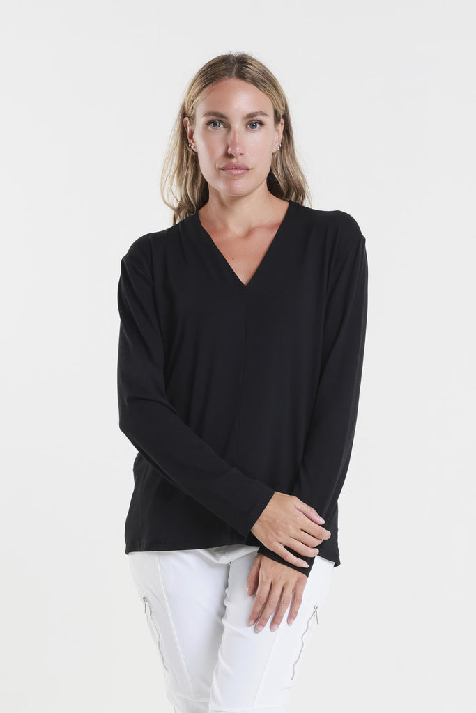 BLS237 001 Black Judy LS V-Neck Ctr Seam Top-1