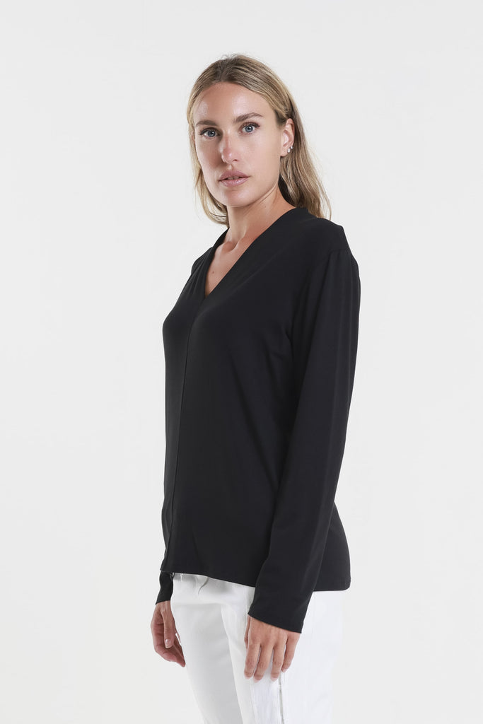 BLS237 001 Black Judy LS V-Neck Ctr Seam Top-3