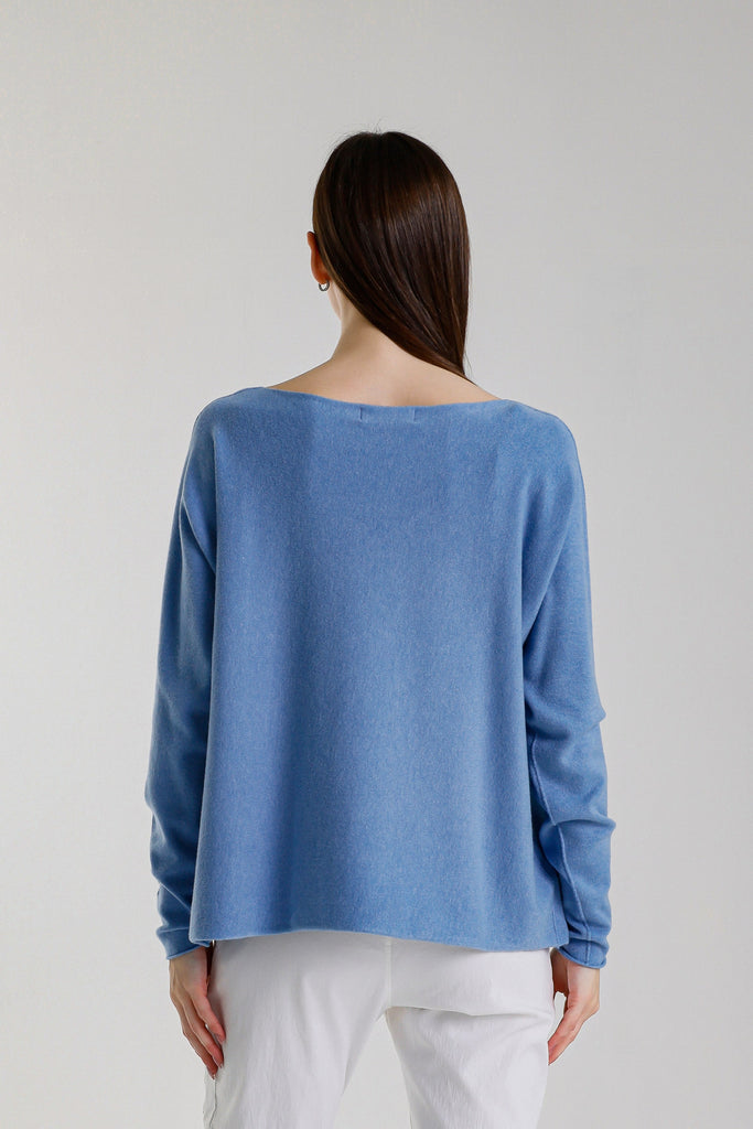 BLS420 427 Jeans Tricia LS Seriously Soft V-Neck Sweater
