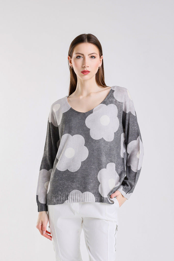 BLS431D 032 Dark Gray Daisy Hannah LS Light Sweater