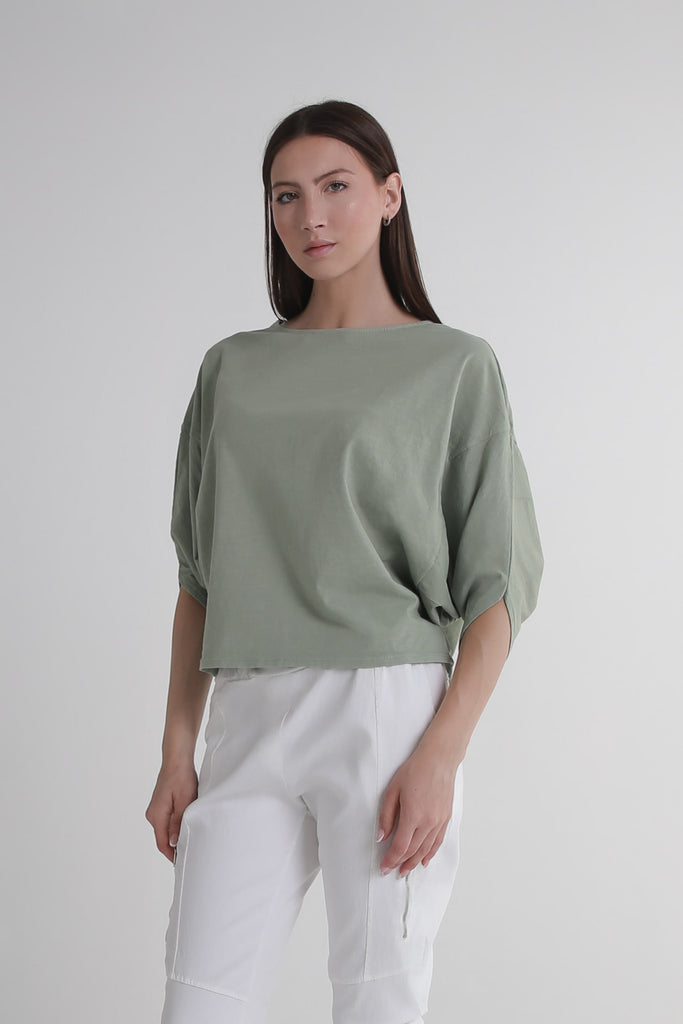 BSS171 316 Olive Omaria SS Batwing Crop Top