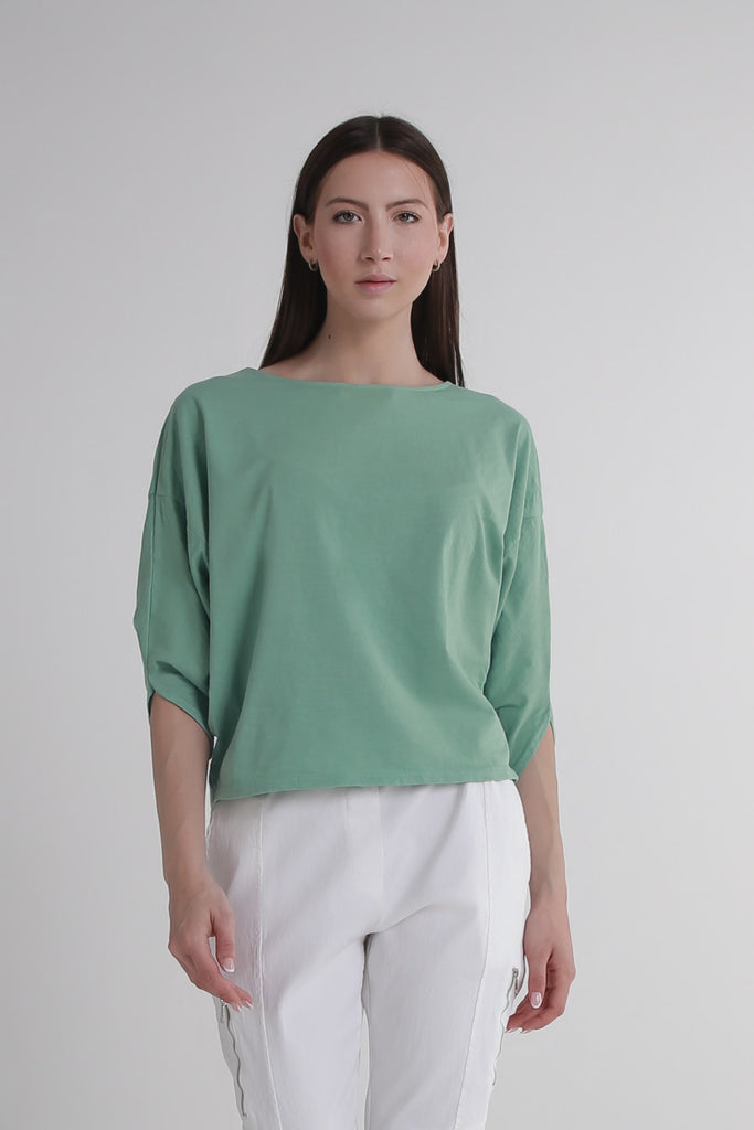 BSS171 324 Lake Omaria SS Batwing Crop Top