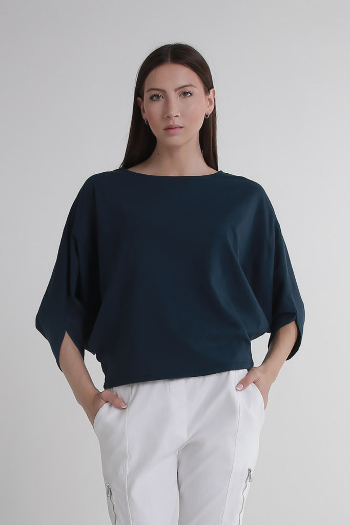 BSS171 409 Navy Omaria SS Batwing Crop Top