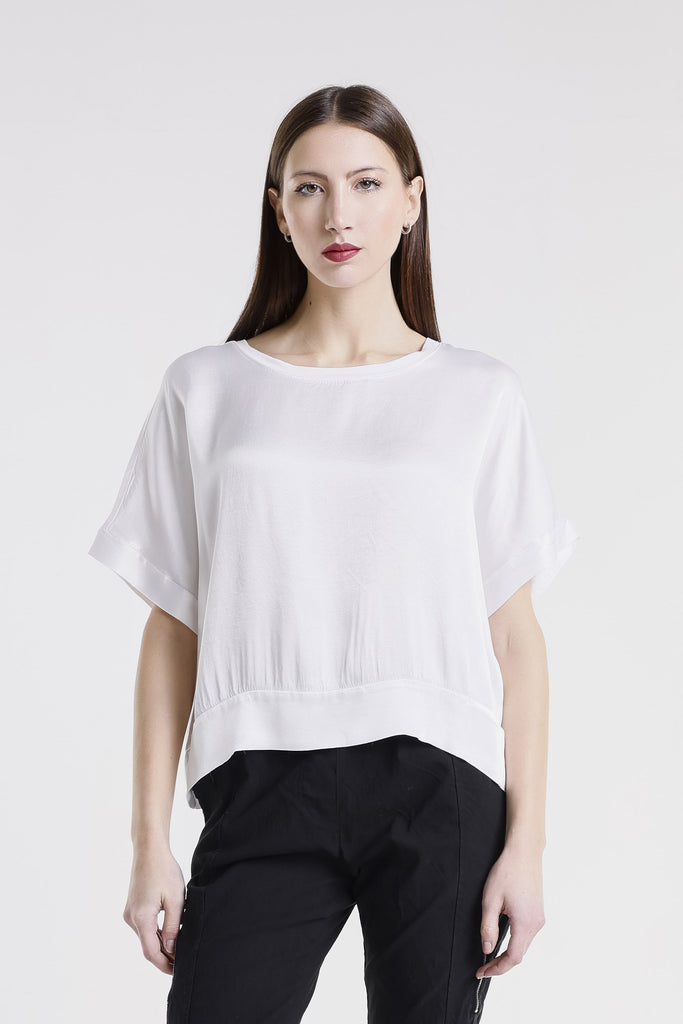 BSS231 100 White Serena SS Viscose Sheen Top w/ Band Trim