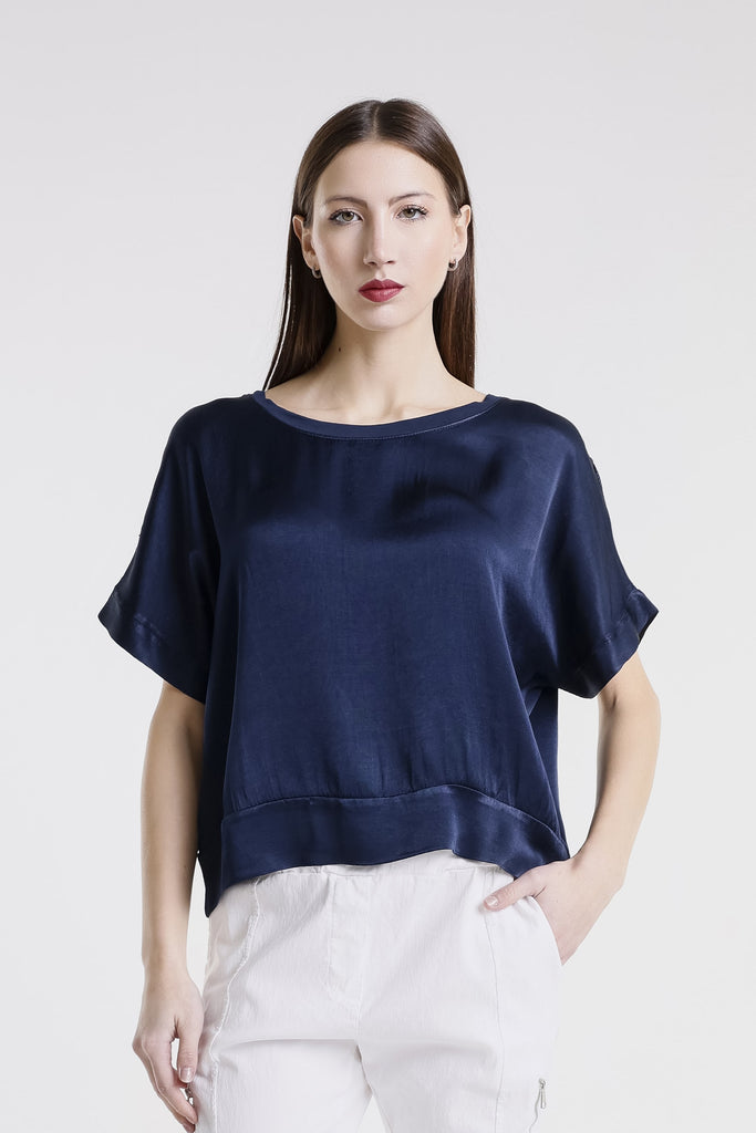BSS231 409 Navy Serena SS Viscose Sheen Top w/ Band Trim