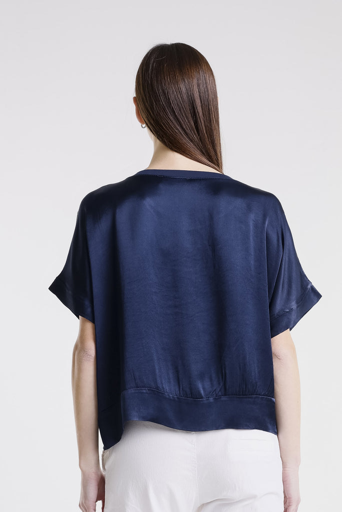 BSS231 409 Navy Serena SS Viscose Sheen Top w/ Band Trim
