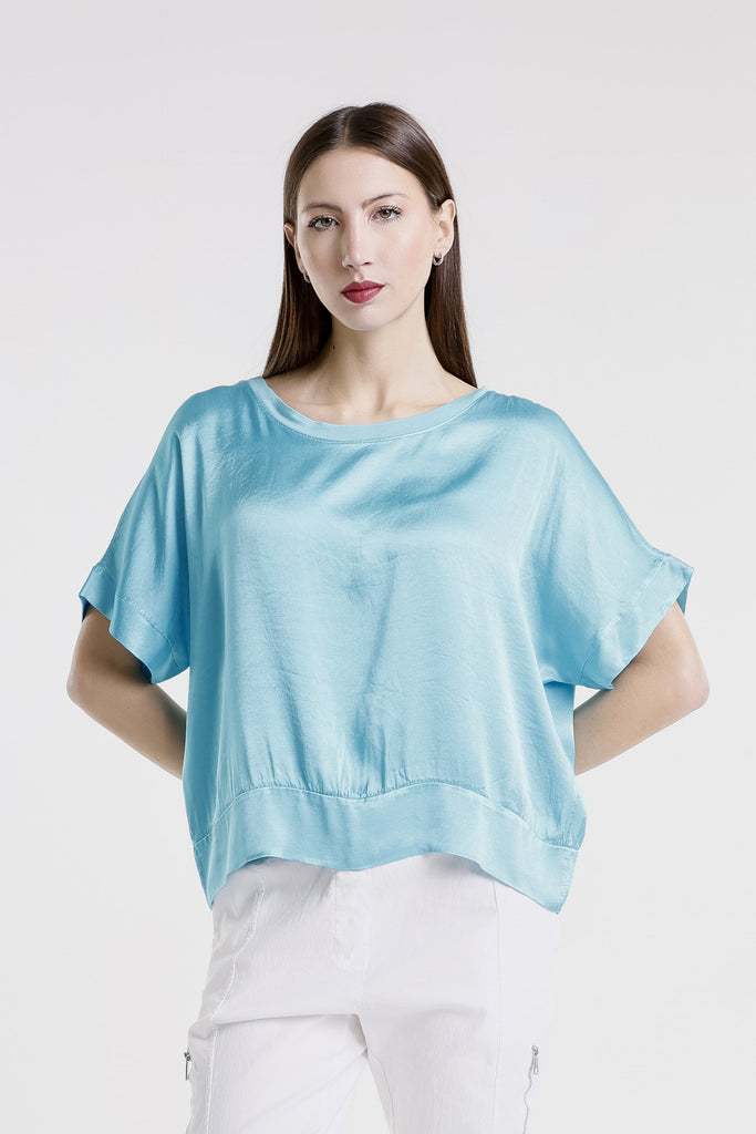 BSS231 440 Turq Serena SS Viscose Sheen Top w/ Band Trim