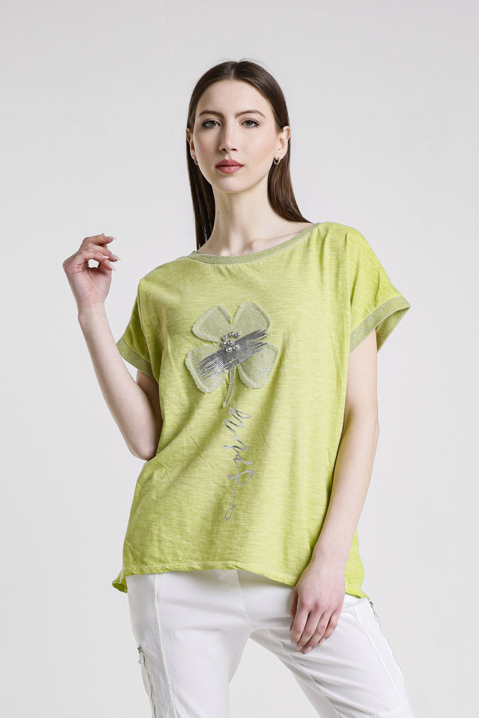 BSS907F 370 Apple Green Flower Vanya SS Applique T-Shirt