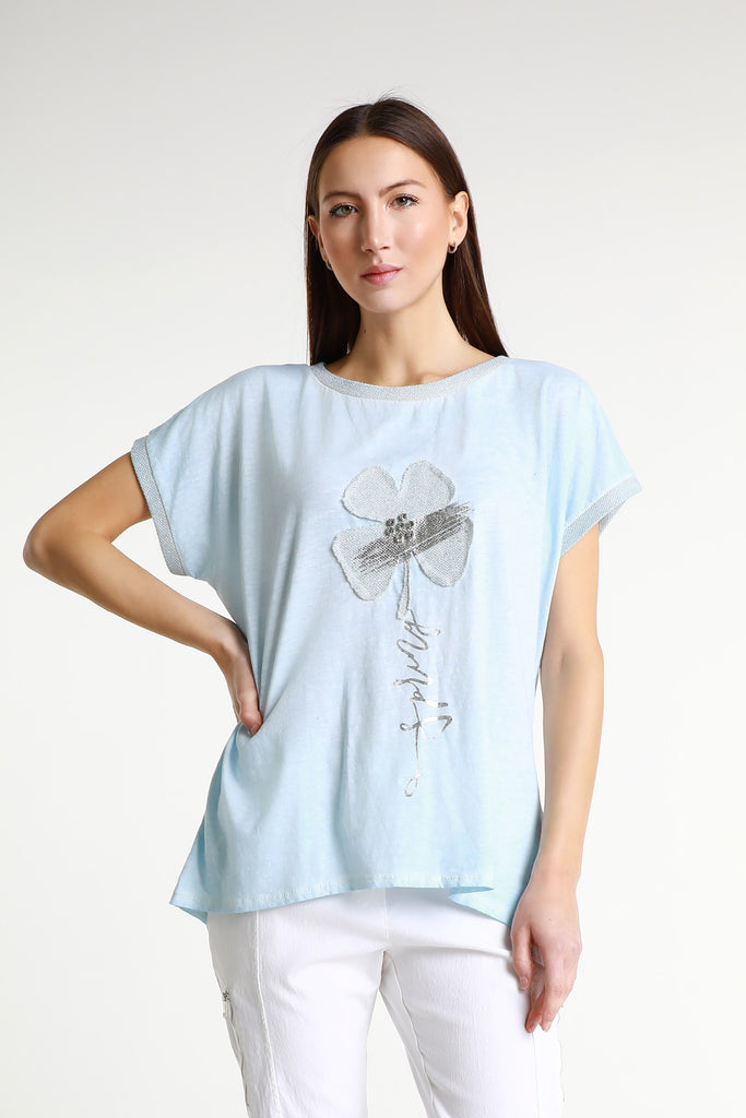 BSS907F 430 Sky Blue Flower Vanya SS Applique T-Shirt