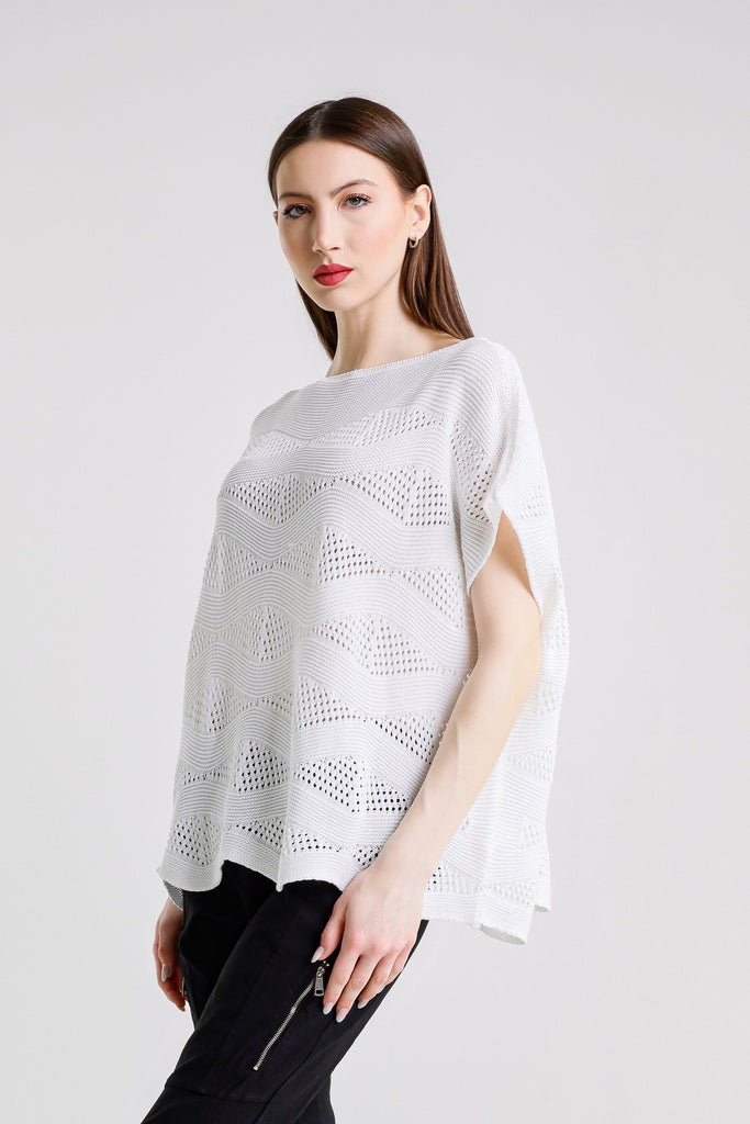 BSS912 100 White Patsy SS Wave Knit Sweater
