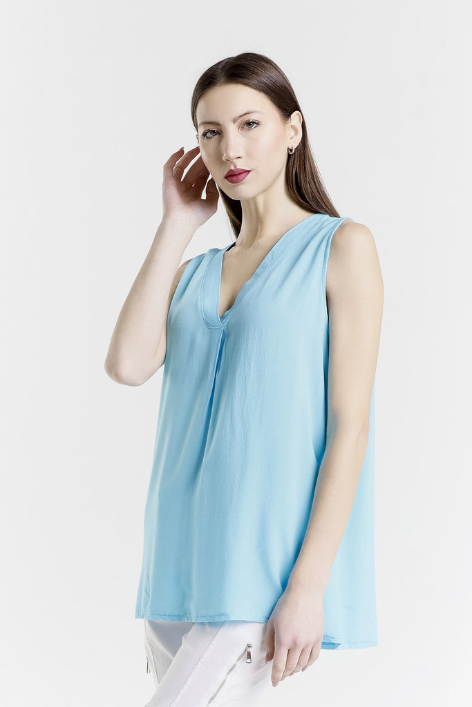 BT239 440 Turq Martina V-Neck Viscose Tank