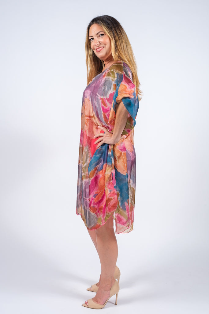 DQ202LW-672 Fuchsia Lily Watercolor Alessia Silk Kaftan Dress