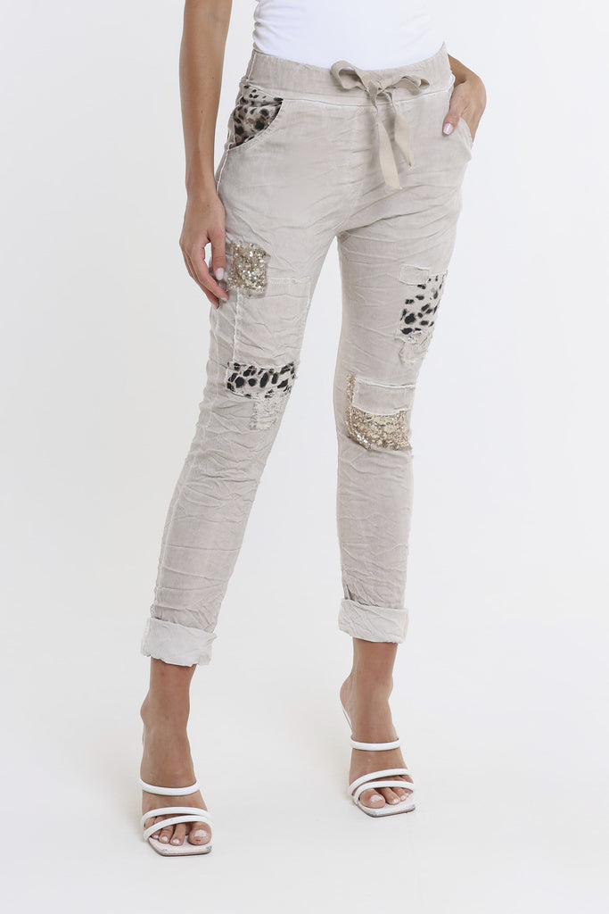 PL192L 270 Beige Enzyme Leopard Sequin Kelly Patch Pant Front 2