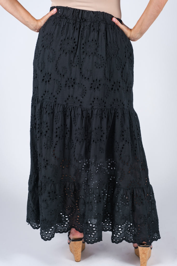 SL109-001 Black Cybil Eyelet Lined Skirt
