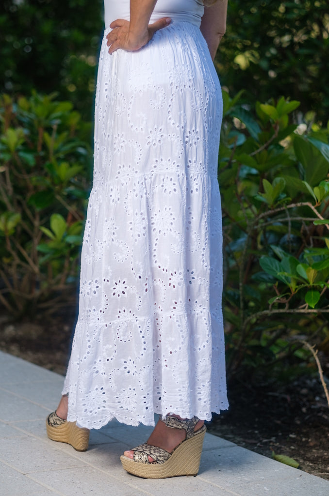 SL109-100 White Cybil Eyelet Lined Skirt