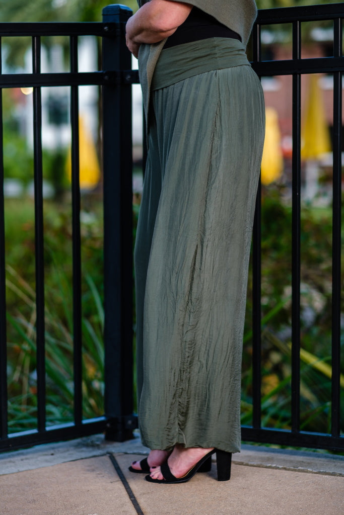 パンツ echeveria silk tuck easy trousers ovy Silk tuck easy trousers – echeveria official store